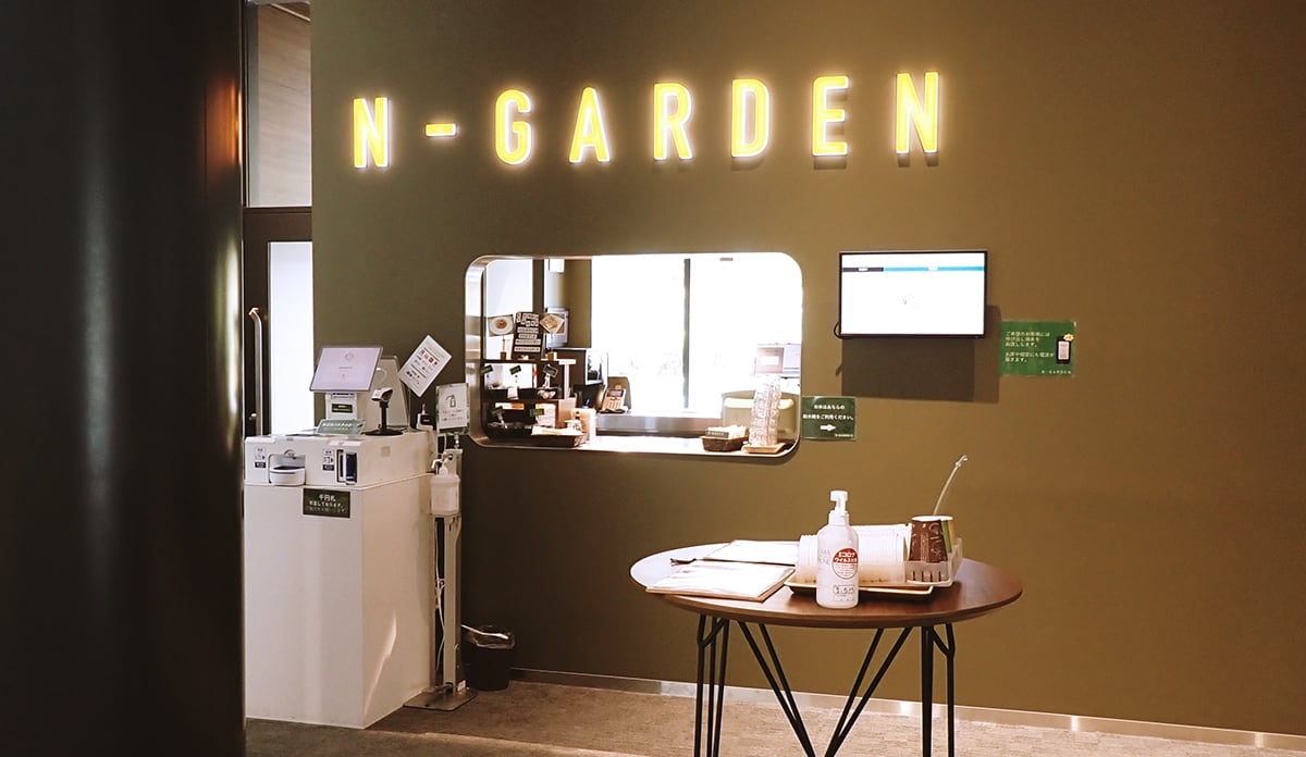 小牧工場のカフェテリア